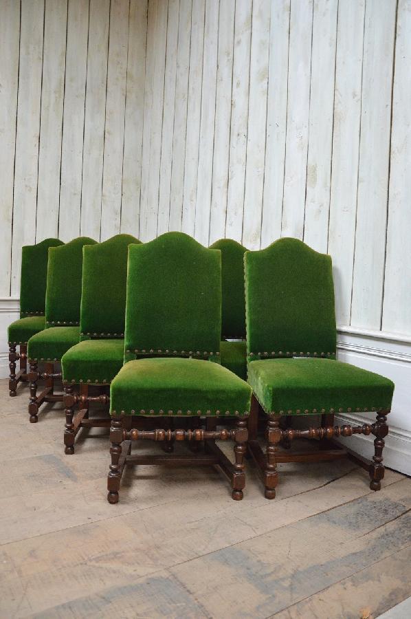 serie de 8 chaises en velours vert FAE479