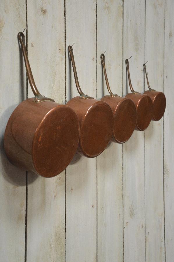 set of 5 copper pans FAE336