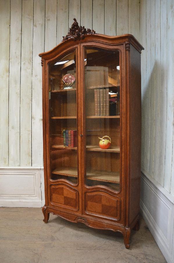 walnut bookcase FAE310